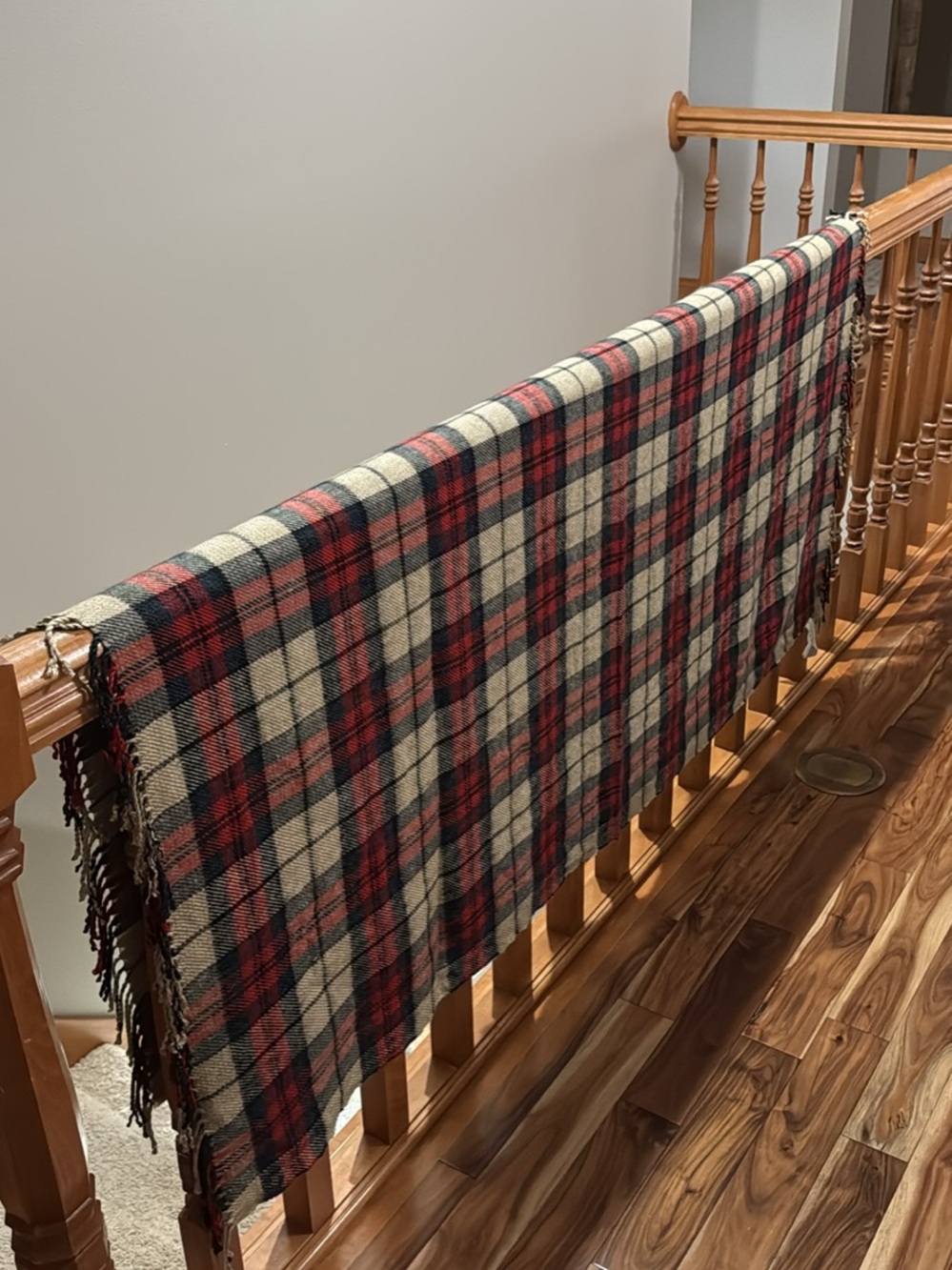 NWT Abercrombie & Fitch Red, Cream, and Navy Plaid Throw